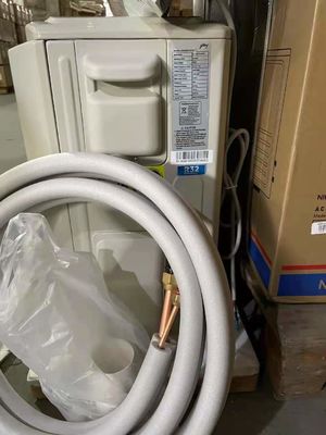 L'inverseur de C.C de compresseur de GMCC a dédoublé le climatiseur 18000BTU R410A de mur