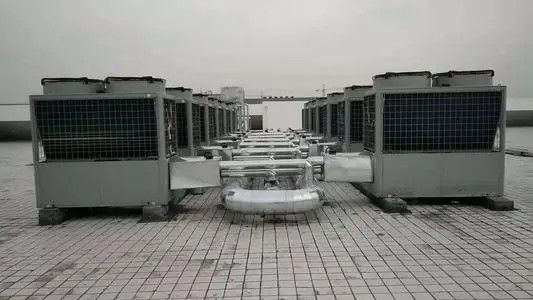 Économie d'énergie de climatisation de pompe à chaleur de source d'air de chauffage par le sol